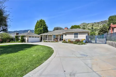 579 E Sierra Madre, Azusa, CA 91702