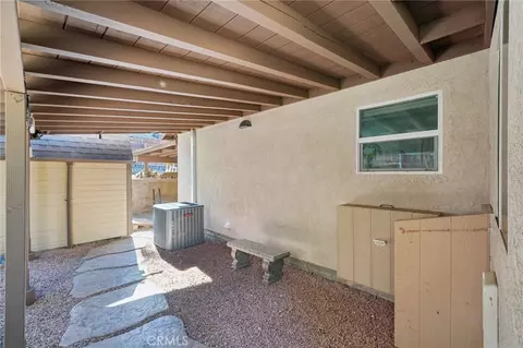 Exterior - 5319 Desert Vw, Wrightwood, CA 92397 photo 11 of 21