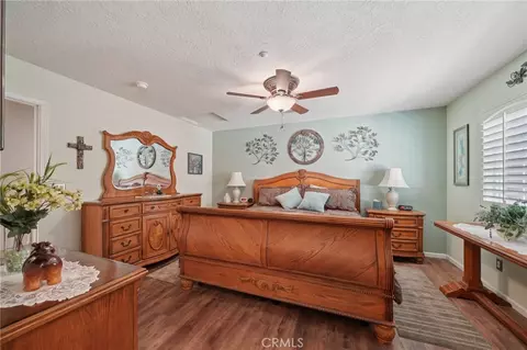 Bedroom - 5319 Desert Vw, Wrightwood, CA 92397 photo 5 of 5