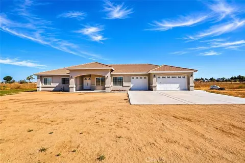 7576 Sunset, Phelan, CA 92371