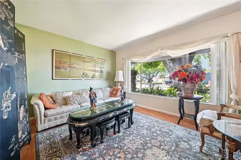 Living - 13944 Brightwell Ave, Paramount, CA 90723 photo 1 of 8