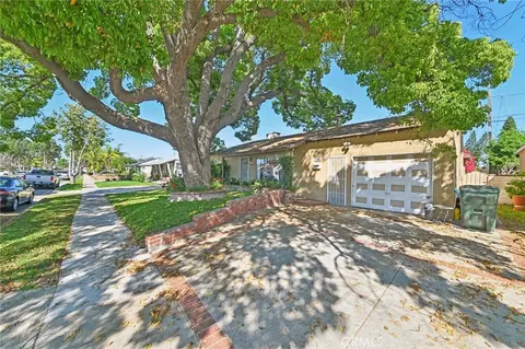 13944 Brightwell Ave, Paramount, CA 90723