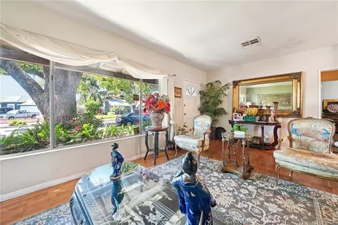 Living - 13944 Brightwell Ave, Paramount, CA 90723 photo 2 of 8