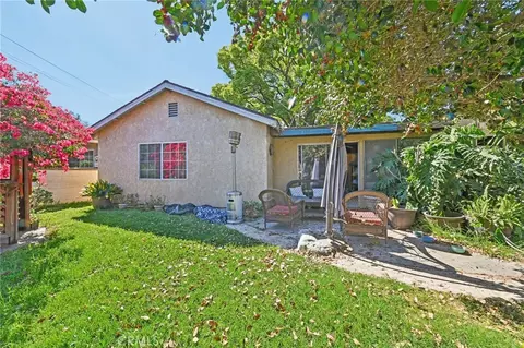 Exterior - 13944 Brightwell Ave, Paramount, CA 90723 photo 5 of 7