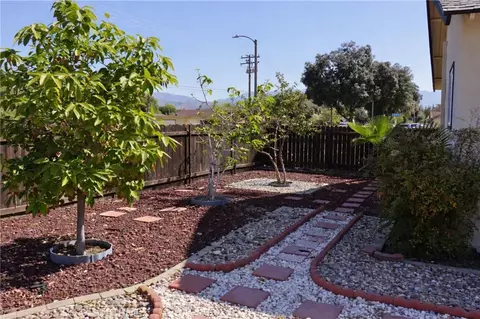 Exterior - 1429 Berkeley Dr, Redlands, CA 92374 photo 3 of 7