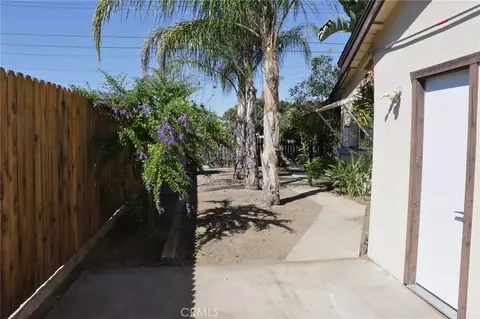 Exterior - 1429 Berkeley Dr, Redlands, CA 92374 photo 6 of 7