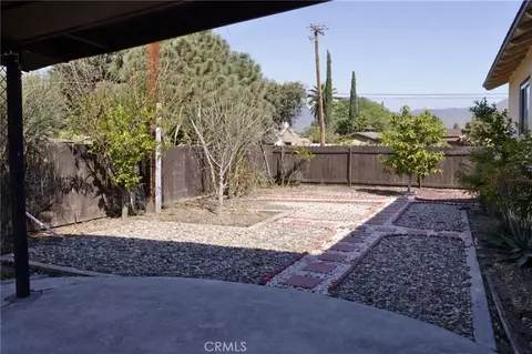Exterior - 1429 Berkeley Dr, Redlands, CA 92374 photo 5 of 7