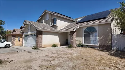 Exterior - 2335 Langhorn, Lancaster, CA 93535 photo 4 of 17