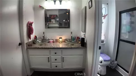 Bath - 2335 Langhorn, Lancaster, CA 93535 photo 1 of 10