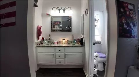 Bath - 2335 Langhorn, Lancaster, CA 93535 photo 5 of 10