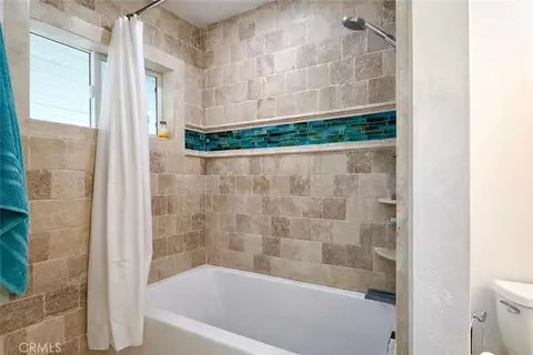 Bath - 3602 Pine, Long Beach, CA 90807 photo 2 of 3