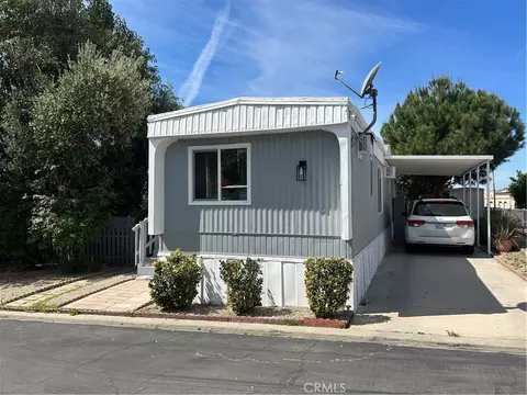 3734 Pacific St #40, Highland, CA 92346