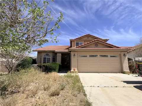 43922 Fallon Dr, Lancaster, CA 93535