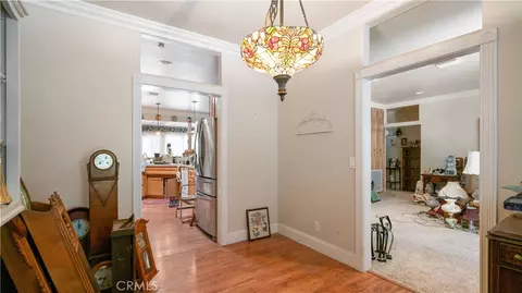 Entry Way - 22070 Big Oak Rd, Cedarpines Park, CA 92322 photo 2 of 5