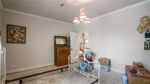 Bedroom - 22070 Big Oak Rd, Cedarpines Park, CA 92322 photo 3 of 5