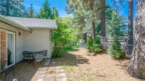Exterior - 22070 Big Oak Rd, Cedarpines Park, CA 92322 photo 11 of 15