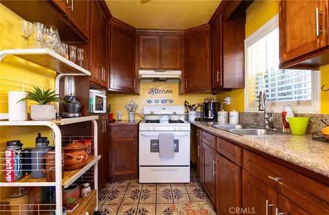 Kitchen - 2121 E Shauer, Compton, CA 90222 photo 1 of 3