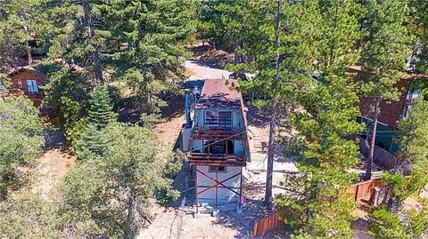 2476 Elko, Arrowbear Lake, CA 92382