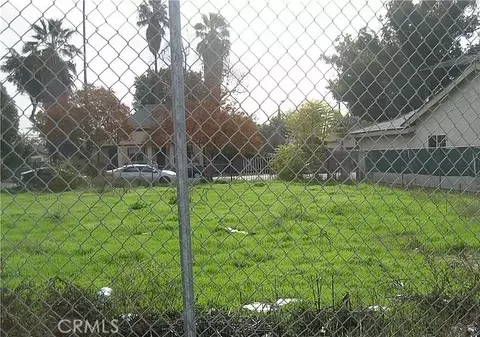 543 W Center St, Pomona, CA 91768
