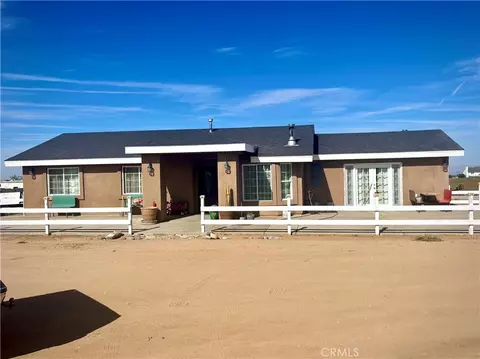 5808 Snow Line Dr, Phelan, CA 92371