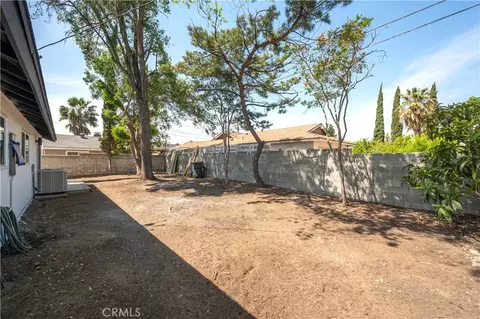 Exterior - 1437 E I St, Ontario, CA 91764 photo 6 of 7