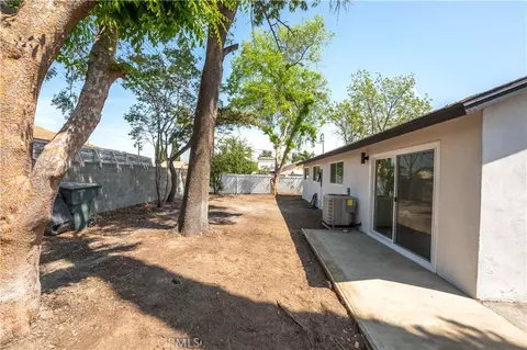 Exterior - 1437 E I St, Ontario, CA 91764 photo 4 of 7