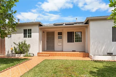 16637 Victory Blvd, Van Nuys, CA 91406