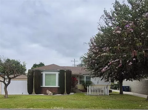 7853 Melva, Downey, CA 90242