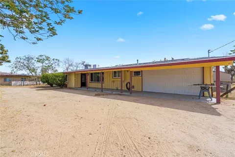 7425 Joshua View Dr, Yucca Valley, CA 92284
