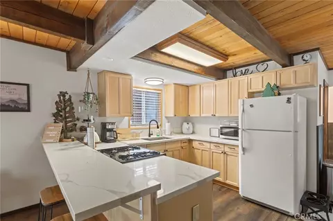 Kitchen - 2060 7th Ln, Big Bear City, CA 92314 photo 3 of 3