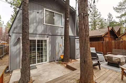 Exterior - 2060 7th Ln, Big Bear City, CA 92314 photo 4 of 6