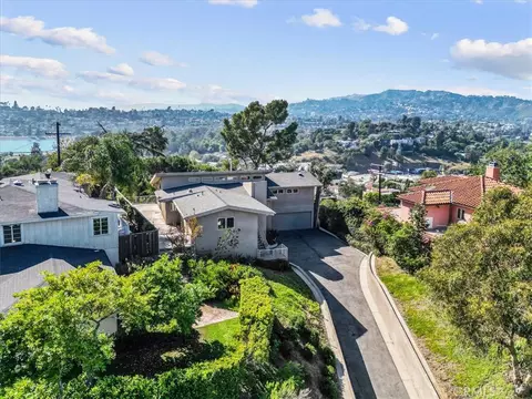 2377 Silver Ridge Ave, Los Angeles, CA 90039