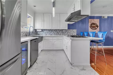 Kitchen - 1324 E Turmont, Carson, CA 90746 photo 2 of 4