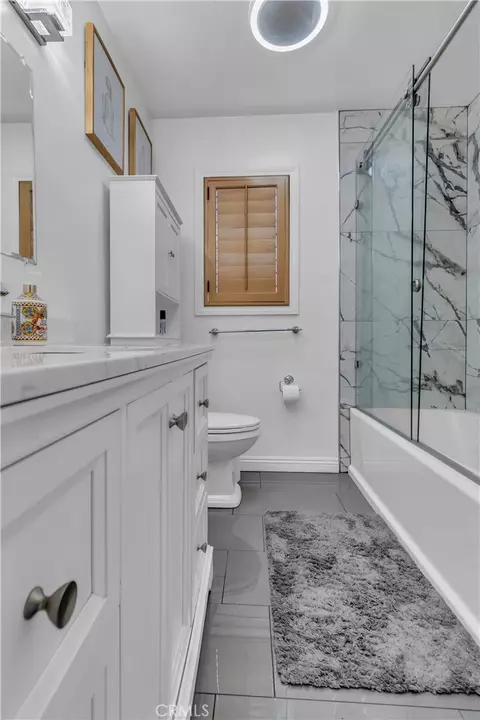 Bath - 1324 E Turmont, Carson, CA 90746 photo 3 of 8