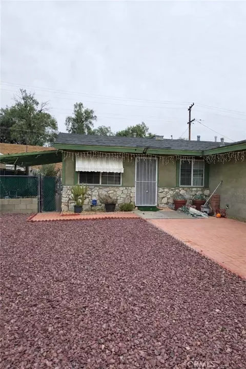 1713 Piute, Barstow, CA 92311