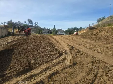 14278 Seven Hills Dr, Riverside, CA 92503