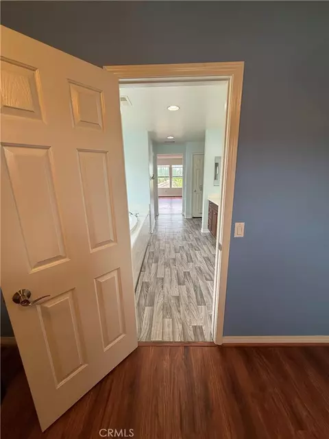 Entry Way - 30967 Sanjay Ct, Temecula, CA 92591 photo 2 of 3