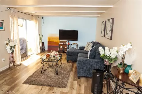 Living - 43618 Stanridge Ave, Lancaster, CA 93535 photo 1 of 1