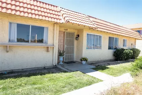 Exterior - 43618 Stanridge Ave, Lancaster, CA 93535 photo 2 of 6