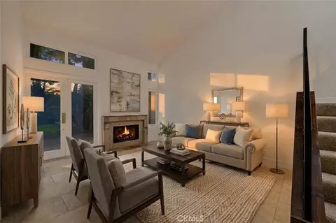 6332 Caminito Del Pastel, San Diego, CA 92111