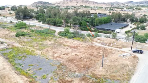 0 Old Elsinore Apt 10 Rd, Perris, CA 92570 photo 3
