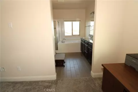 Entry Way - 2482 Valdes Dr, Merced, CA 95340 photo 4 of 8