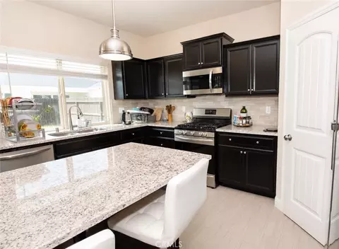 Kitchen - 2482 Valdes Dr, Merced, CA 95340 photo 2 of 5