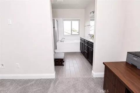 Entry Way - 2482 Valdes Dr, Merced, CA 95340 photo 6 of 12