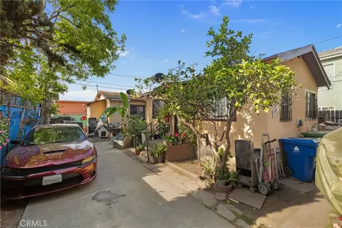 1350 E 43rd St, Los Angeles, CA 90011