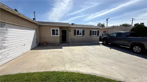 1006 Nicklett, Fullerton, CA 92833