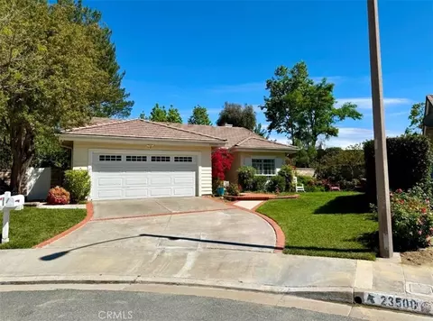 23500 Meriden Pl, Valencia, CA 91354