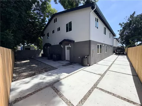 213 E Raymond, Compton, CA 90220 photo 7