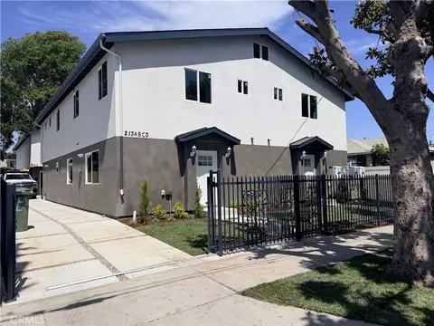 213 E Raymond, Compton, CA 90220 photo 4