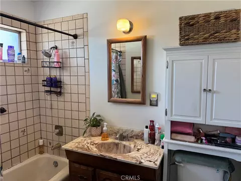 Bath - 4356 Snowberry, Riverside, CA 92504 photo 2 of 2